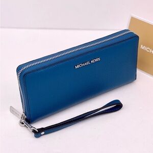 Michael Kors Large Leather Continental Wallet Wristlet Teal